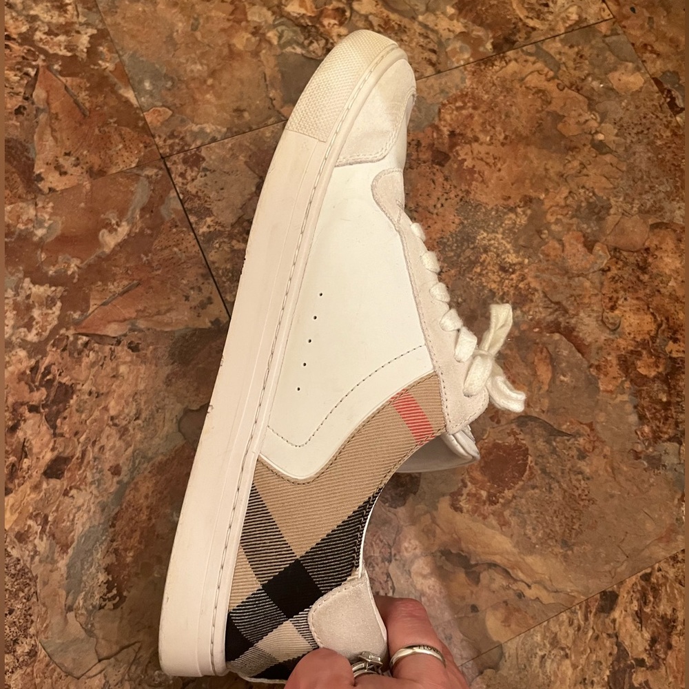 Men’s Burberry Shoes - Picture 6 of 8